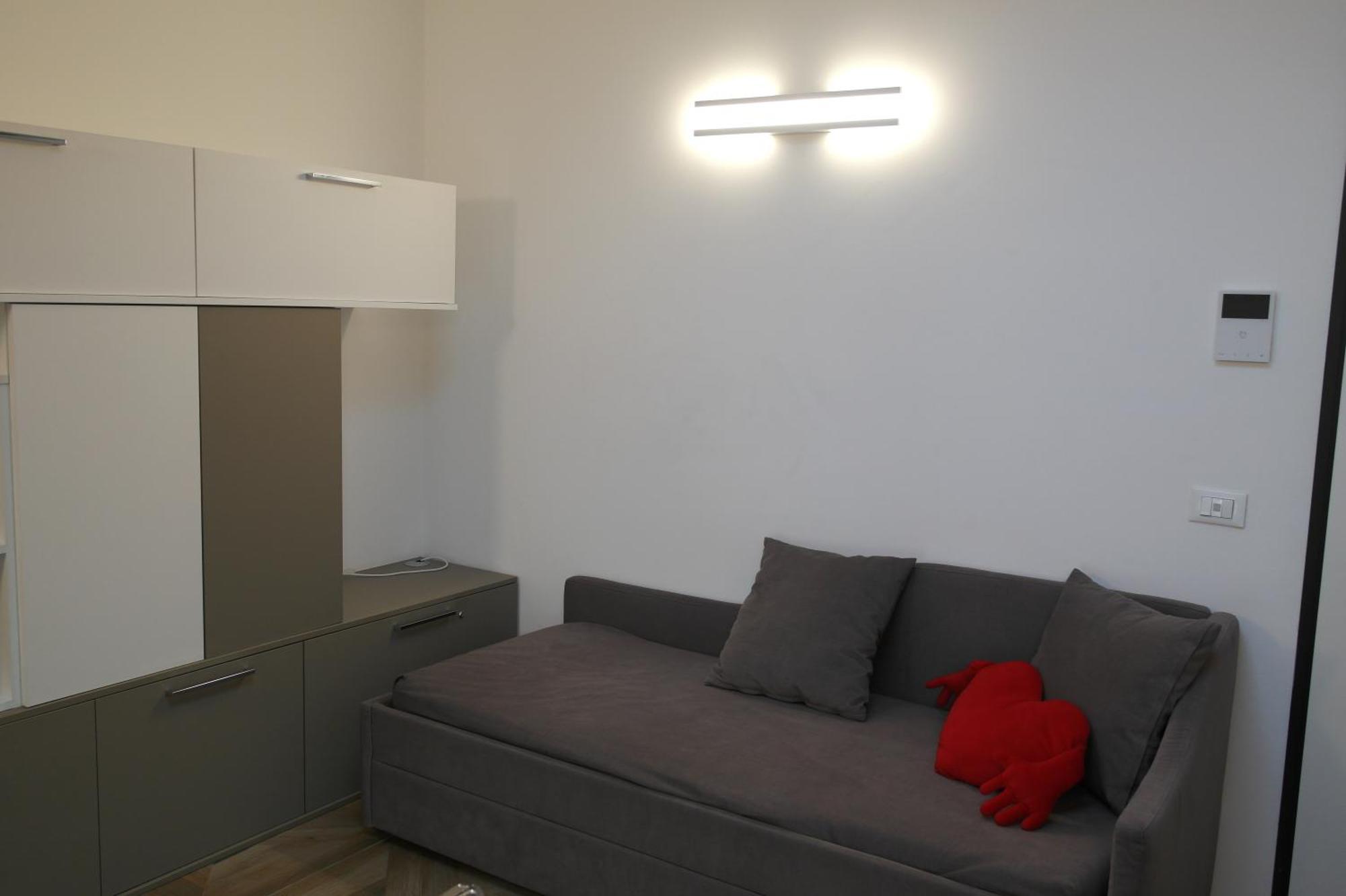 Luminoso Bilocale Zona Tibaldi Bocconi Apartment Milan Exterior photo